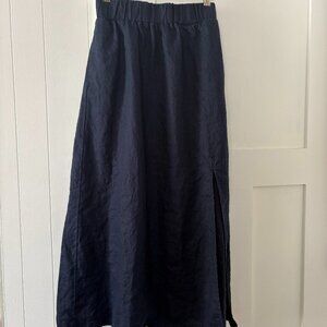 Quince linen maxi skirt with slit, navy, xs
